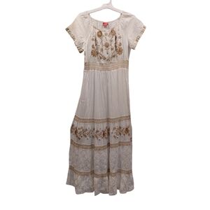 "Star India" NWOT, SZ.XXL, Bohemian White,Tan & Gold Maxi Dress. 17in P2P....
